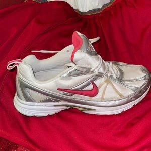 NIKE DART VI sneakers